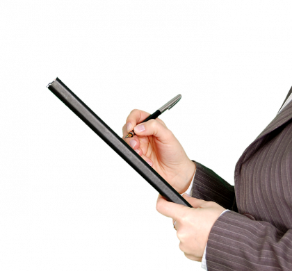管理職は残業代をもらえない?正しく理解したい労働基準法