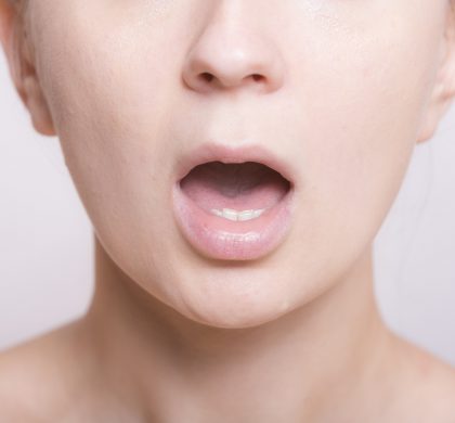 舌が荒れるのはストレスのせい?もしかしたら病気のサインかも