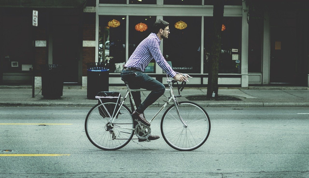 自転車通勤が可能な距離と通勤自転車の選び方をご紹介！
